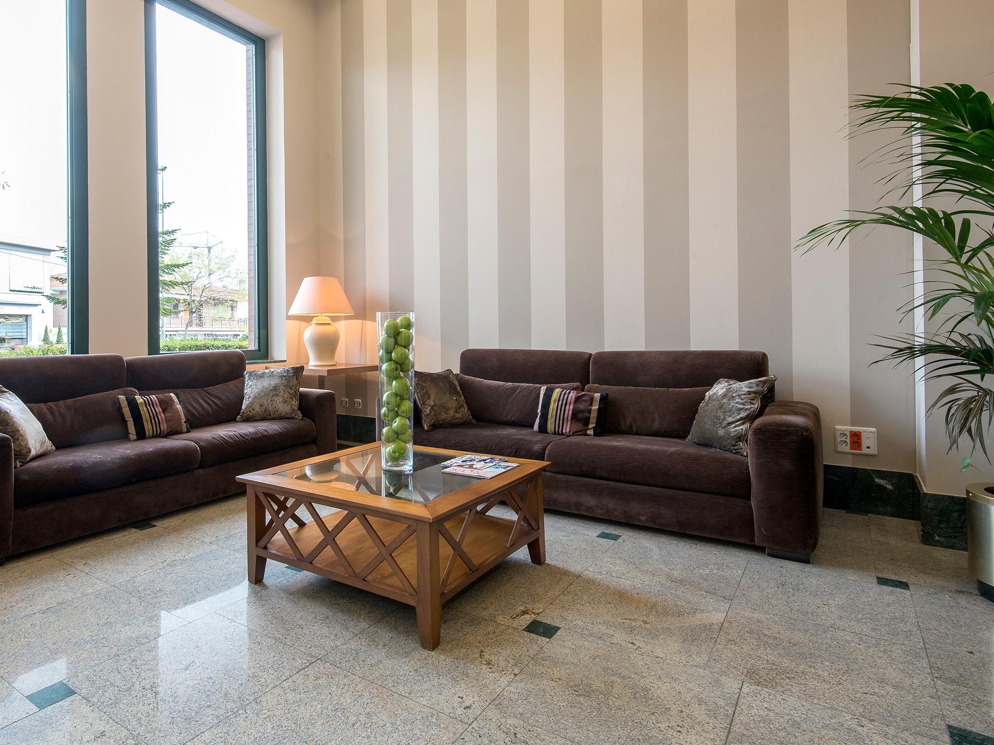 Hotel Plaza Las Matas Las Rozas de Madrid Eksteriør bilde