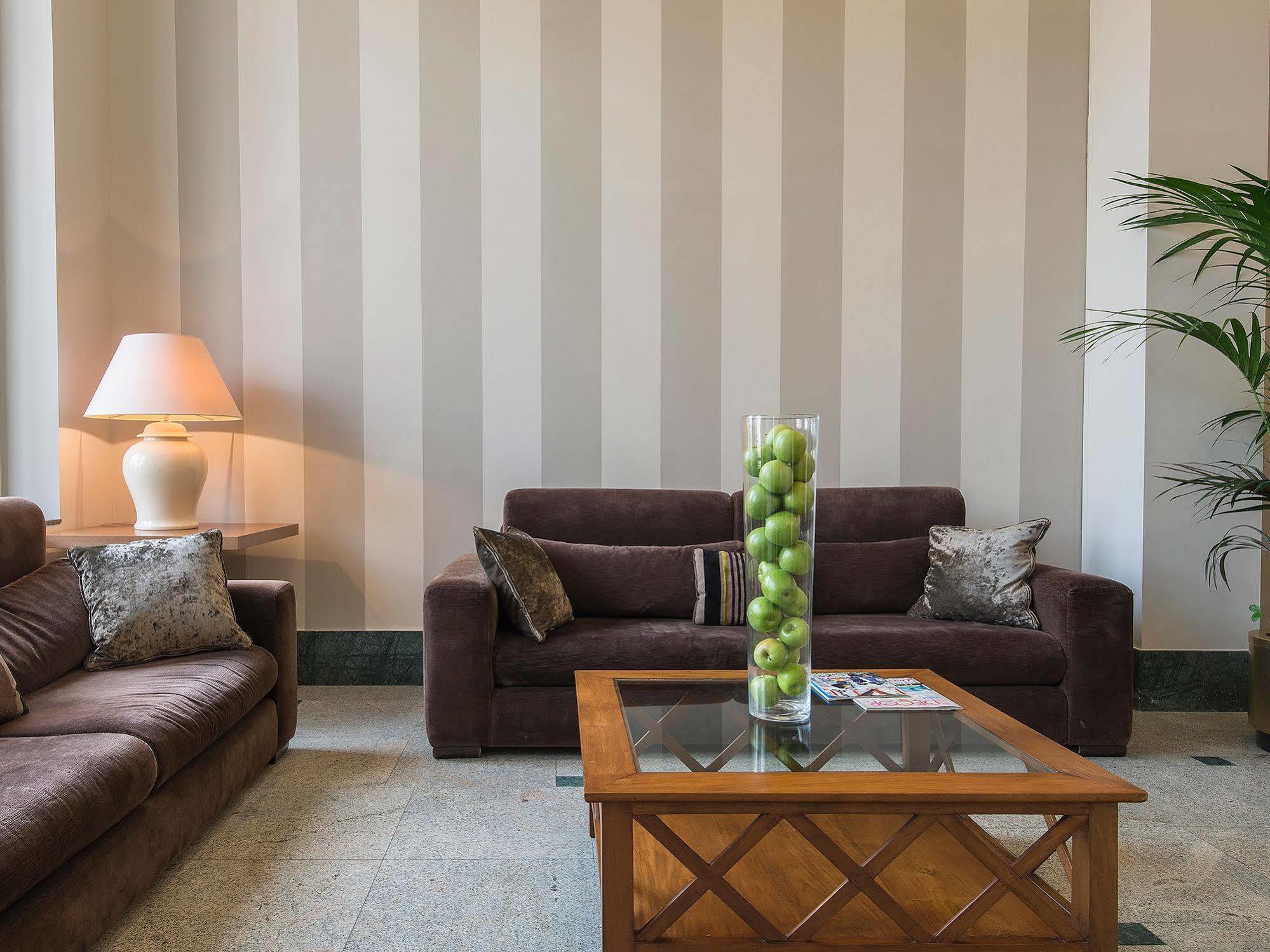 Hotel Plaza Las Matas Las Rozas de Madrid Eksteriør bilde